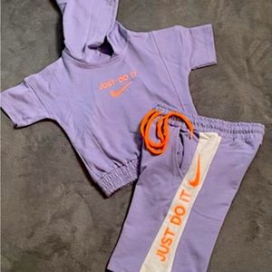 Summer is coming for this nice Nike short outfit